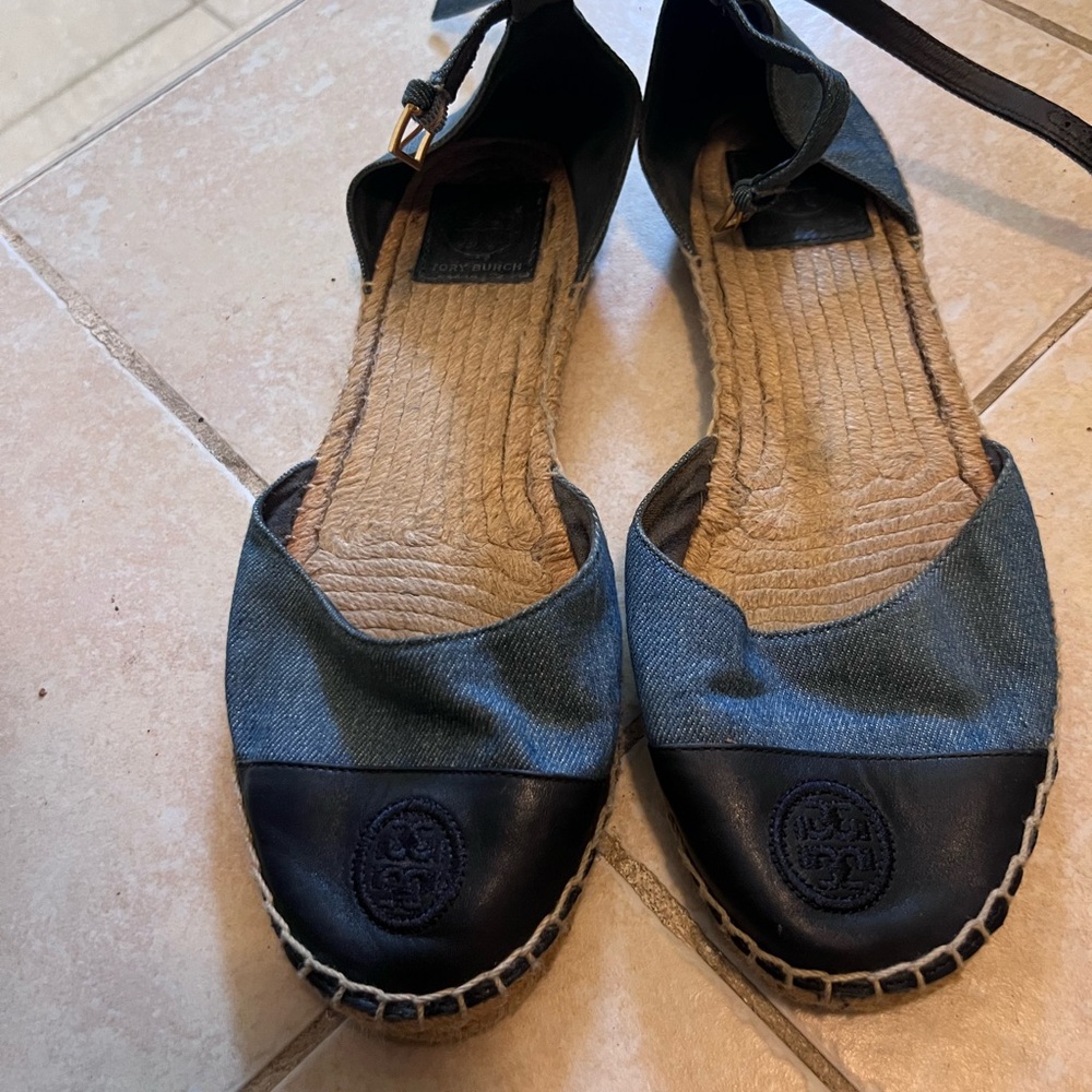 Tory Burch denim and blue leather flat   Espadrilles with ankle strap